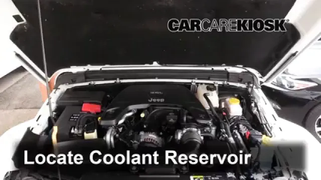 2018 Jeep Wrangler Unlimited Sport 3.6L V6 Coolant (Antifreeze) Check Coolant Level